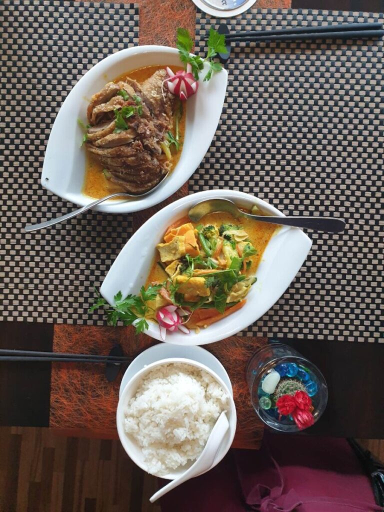 Pho Bo und Politik – Abendessen im Anhs Viet